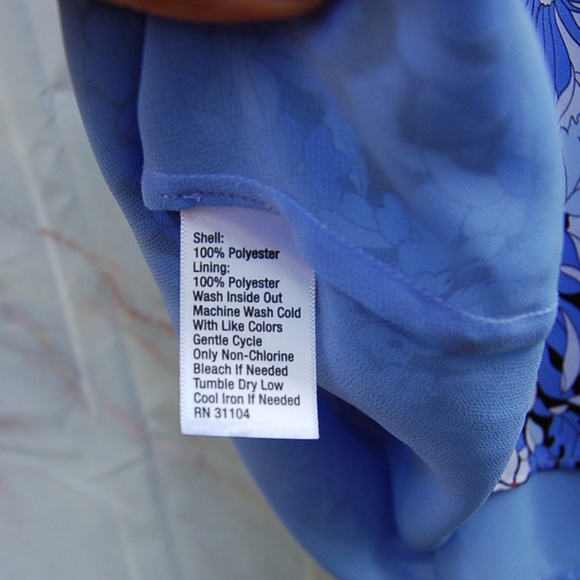 Kaari Blue Sleeveless Flower Pattern Top - Picture 5 of 6